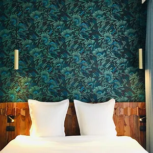Blue Alice Aparthotel